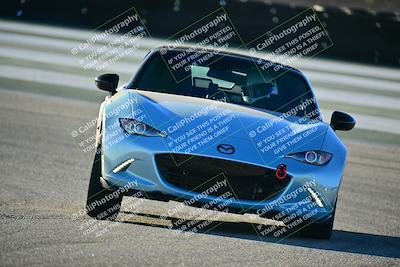 media/Nov-02-2025-Speed Ventures (Sun) [[61724e2e34]]/Black/Session 4/